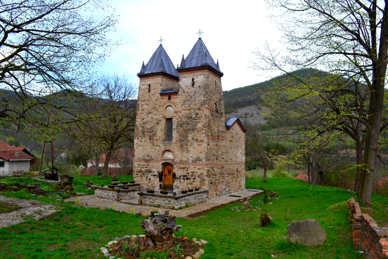 bogorodicna crkva, VladimirNSSerbia panoramio111