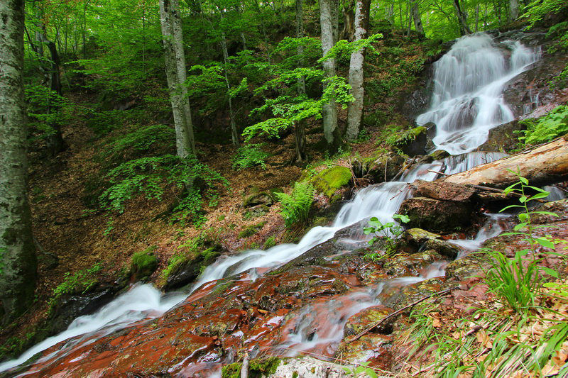 Jotin Garak waterfall