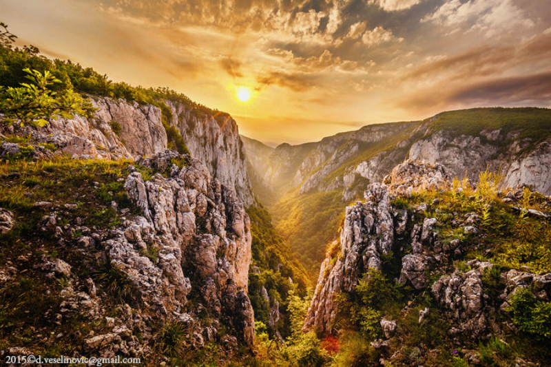 A MustSee before You Die Serbia’s Zlot Caves