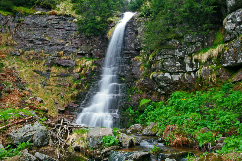 tri kladenca waterfall