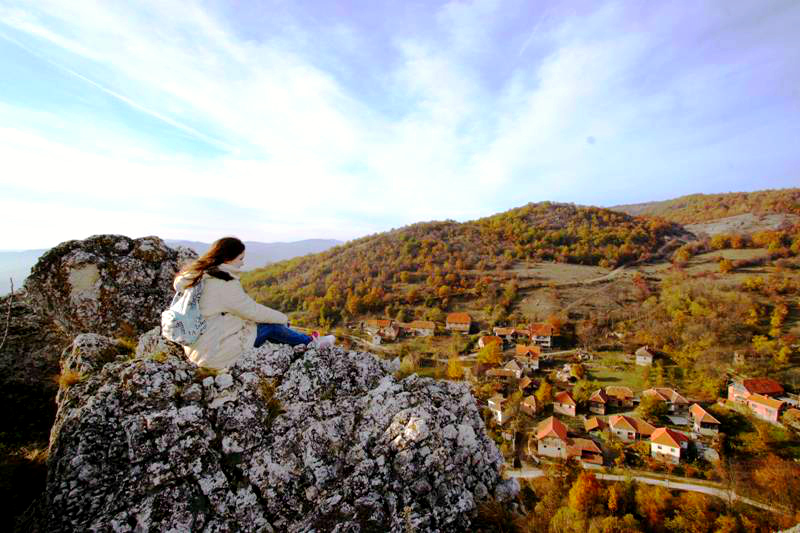 Vrmdža village