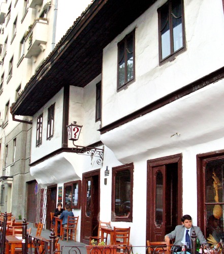 Prva kafana u Evropi