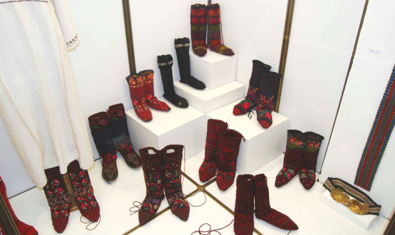 The Double-knit Socks of the Timok region