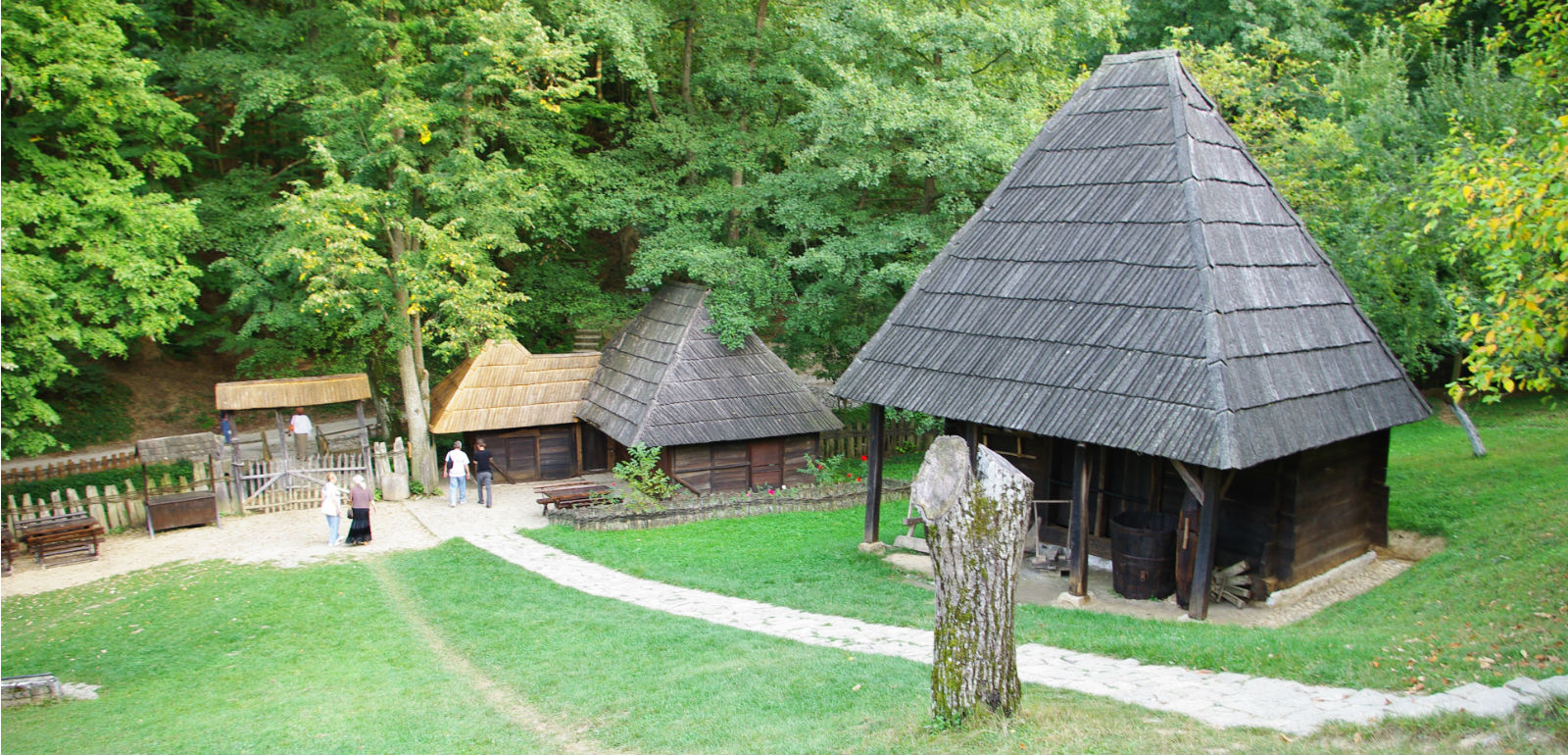 Naive painting of Serbian Slovaks