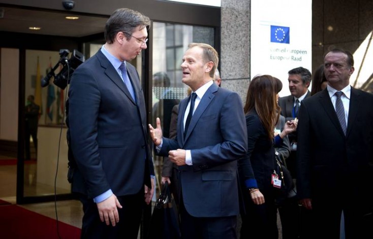 Tusk to visit Belgrade, meet with Vucic on Friday