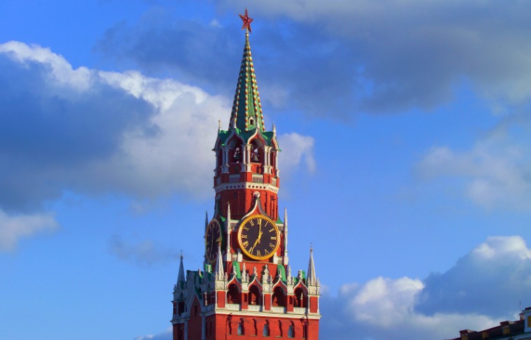 Moscow_Kremlin_(Spasskaya_Tower)