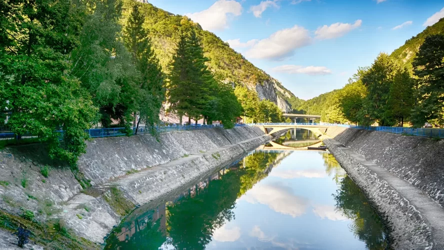 Ovčar Banja: Tajno utočište za ljubitelje prirode i wellnessa