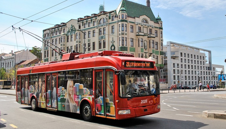 Public Transport vs. Renting a Car: Getting Around Serbia