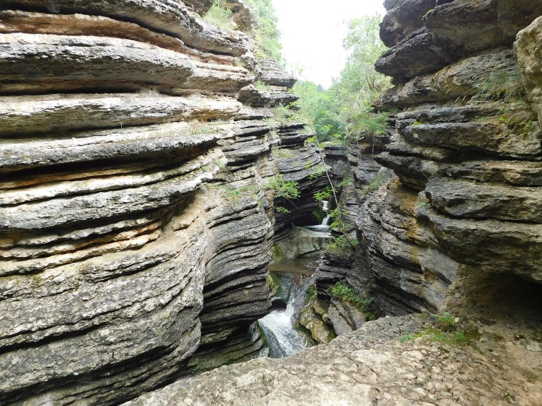 Serbia’s Most Unique Canyon? Meet Rosomački Lonci