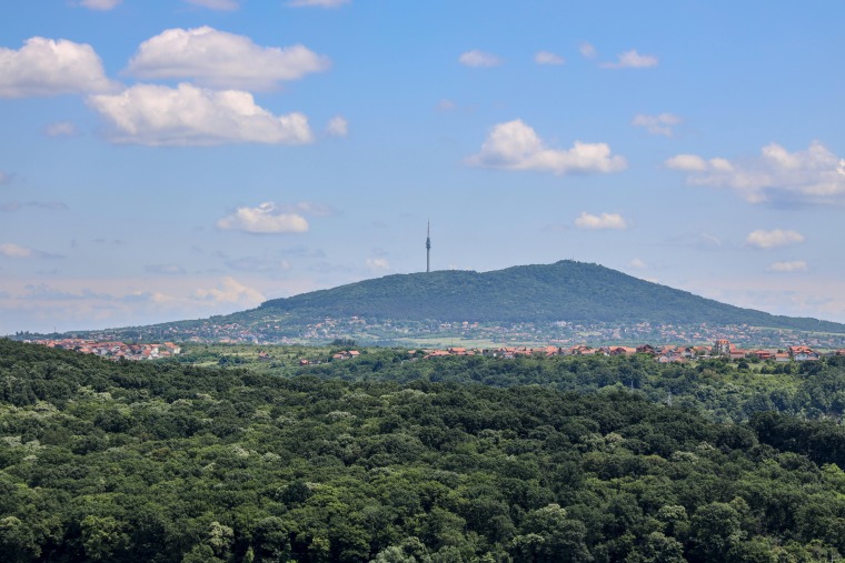 Beg od vrućine: Čarapićev Brest na Avali