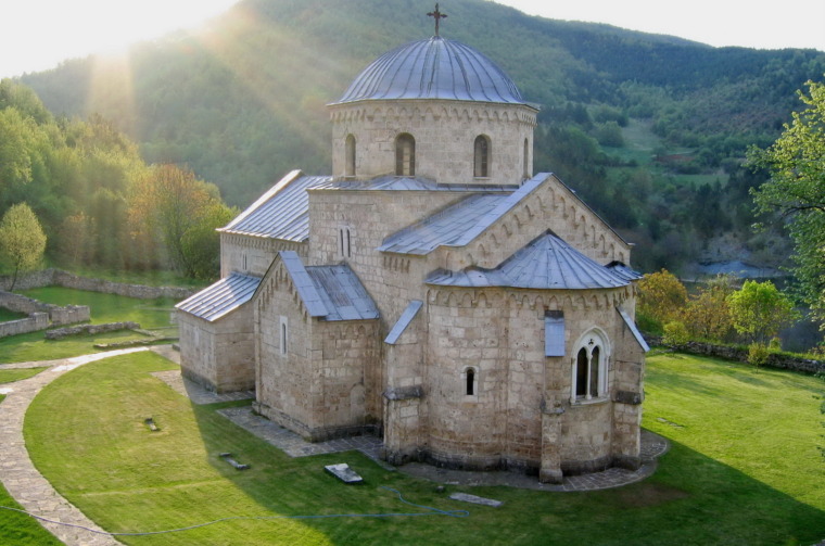 Gradac Monastery – The Queen’s Legacy Hidden in the Forests
