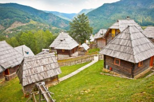 Mećavnik, Mokra Gora