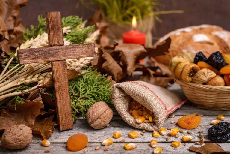 Badnji dan širom Srbije: jedna tradicija, mnogo lokalnih priča