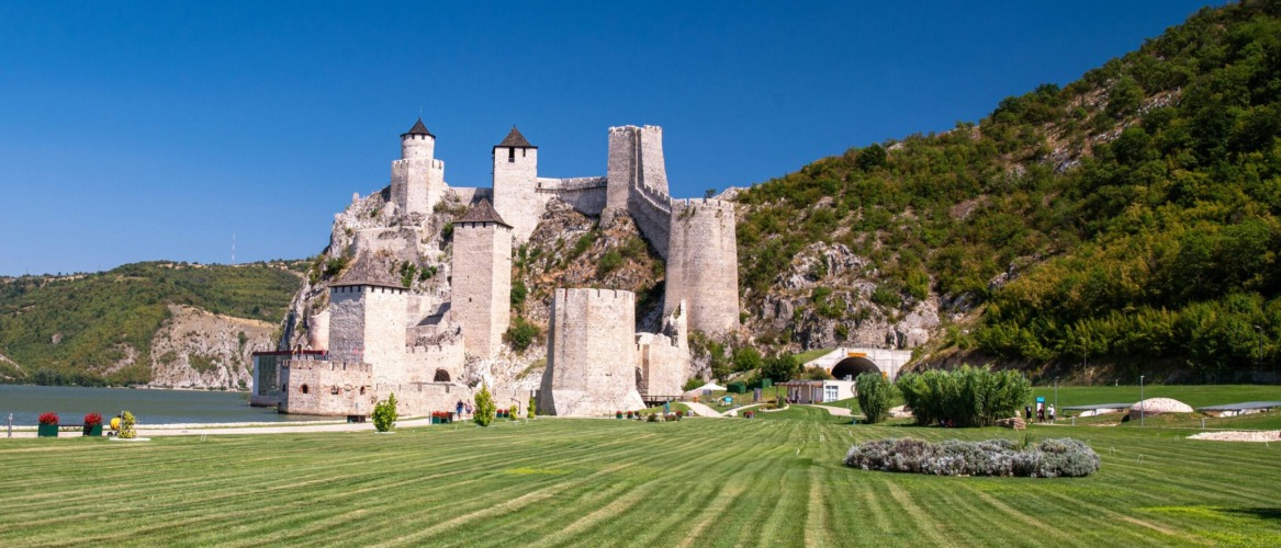 Da li vredi posetiti Golubačku tvrđavu?