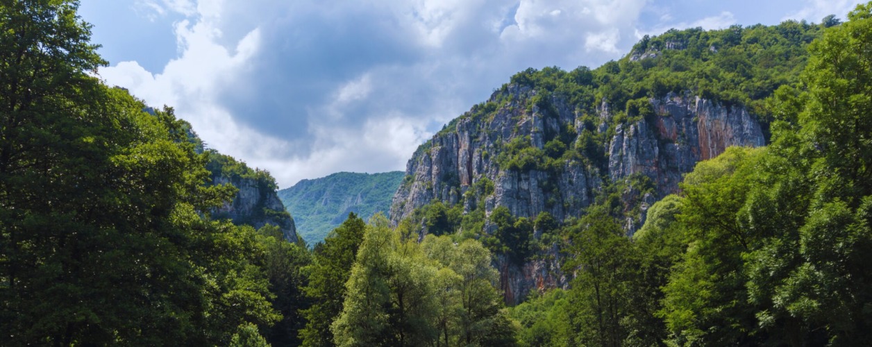 Jerma Canyon & Village Vlasi: A Wild Spring Escape