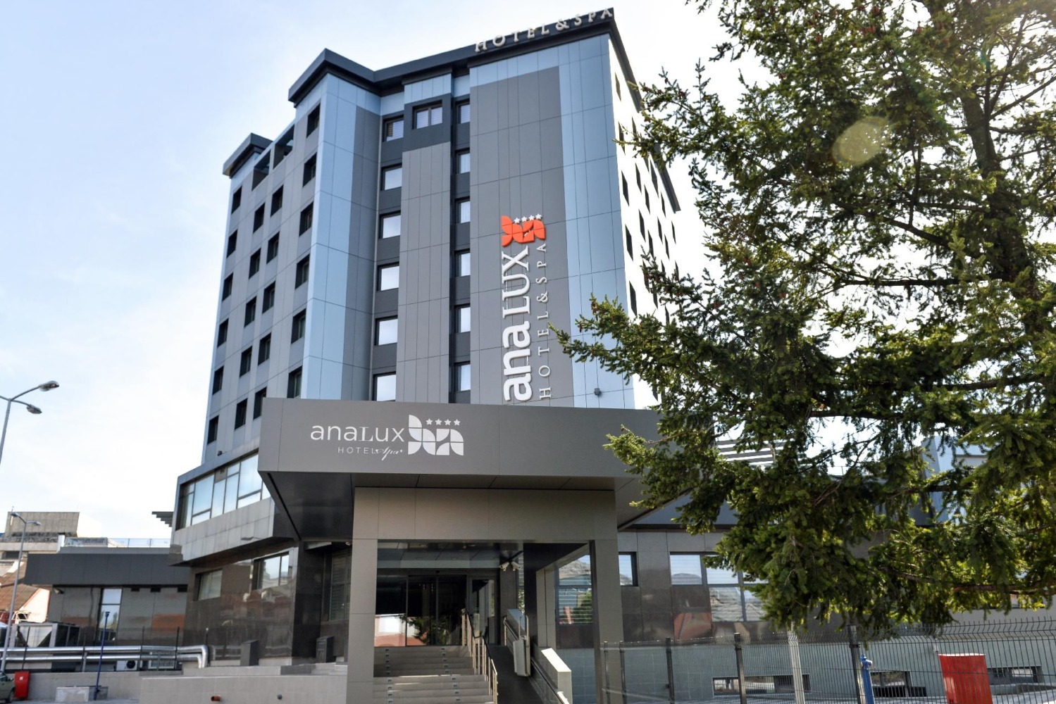 Ana Lux Spa, Pirot