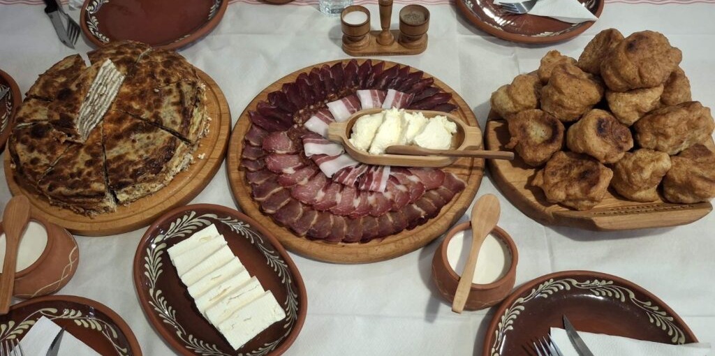 Domaćinstvo Šekler, Golija