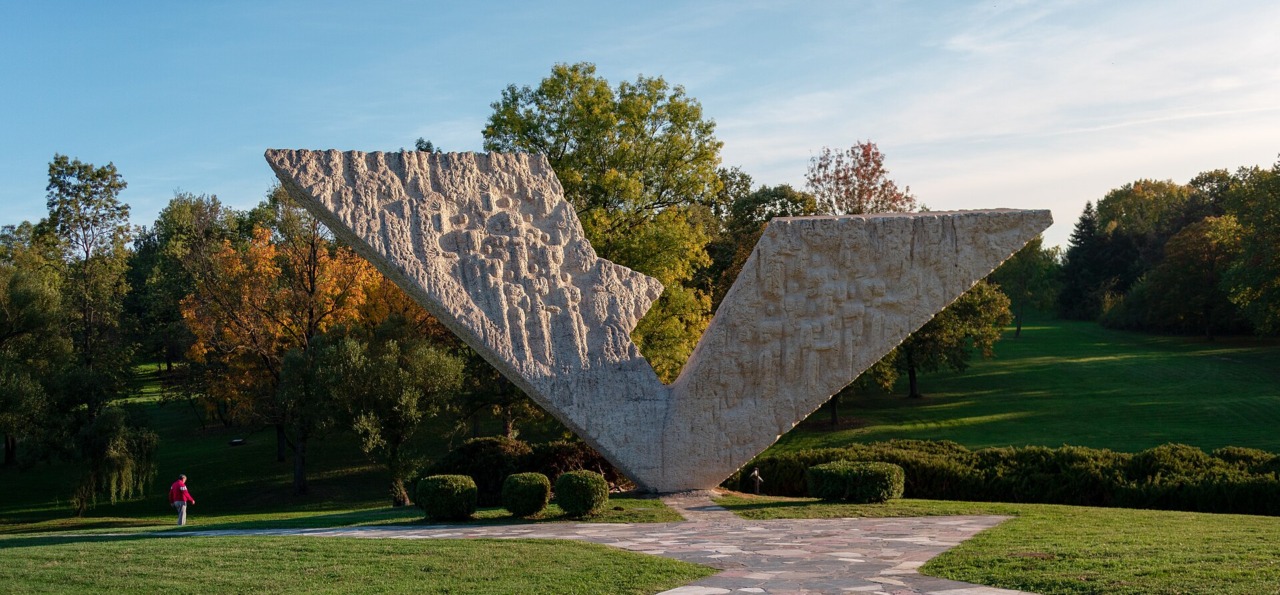 Spomen-park Šumarice: Pejzaž sećanja